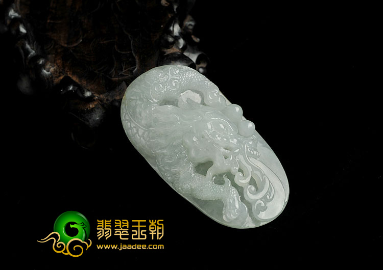 糯冰种晴水缅甸翡翠A货龙头挂件