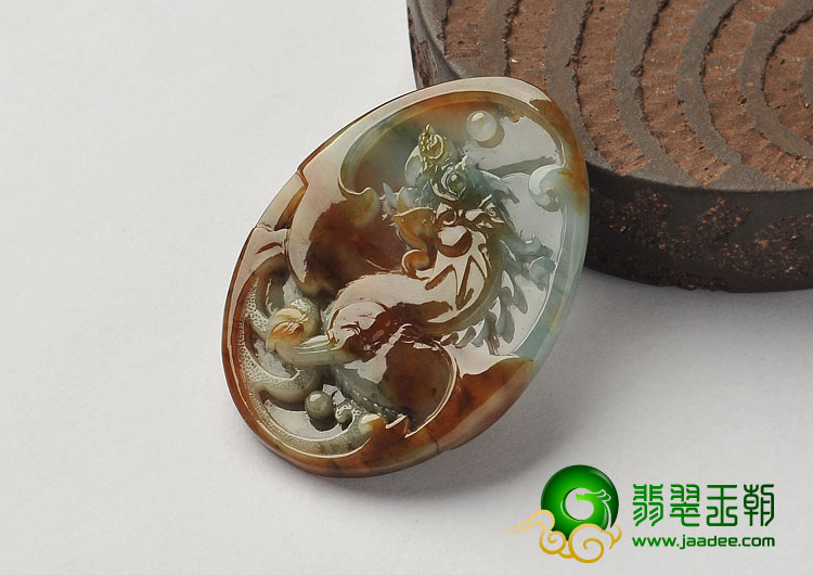 糯冰种褐黄翡飘花缅甸翡翠A货龙牌挂件