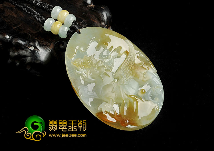 冰种褐黄翡缅甸翡翠A货飞龙在天挂件