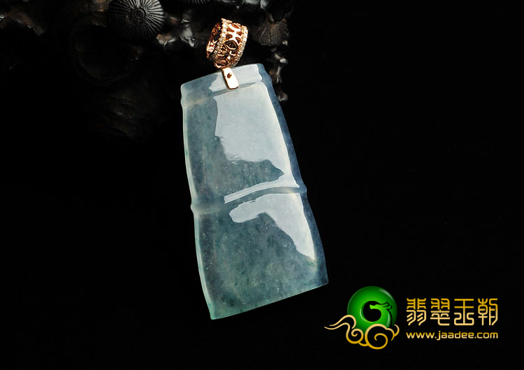 冰种飘花缅甸翡翠A货节节高胸坠