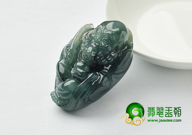 糯冰种蓝晴水缅甸翡翠A货达摩挂件