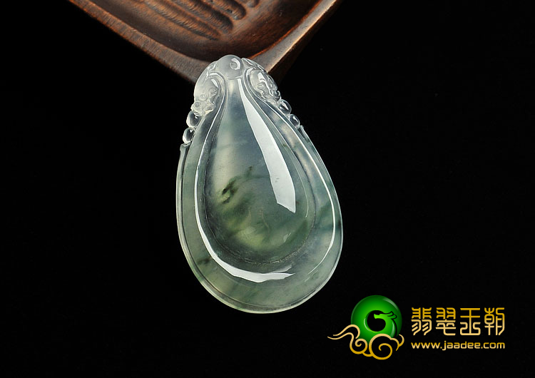 冰玻种飘花缅甸翡翠A货双龙如意挂件