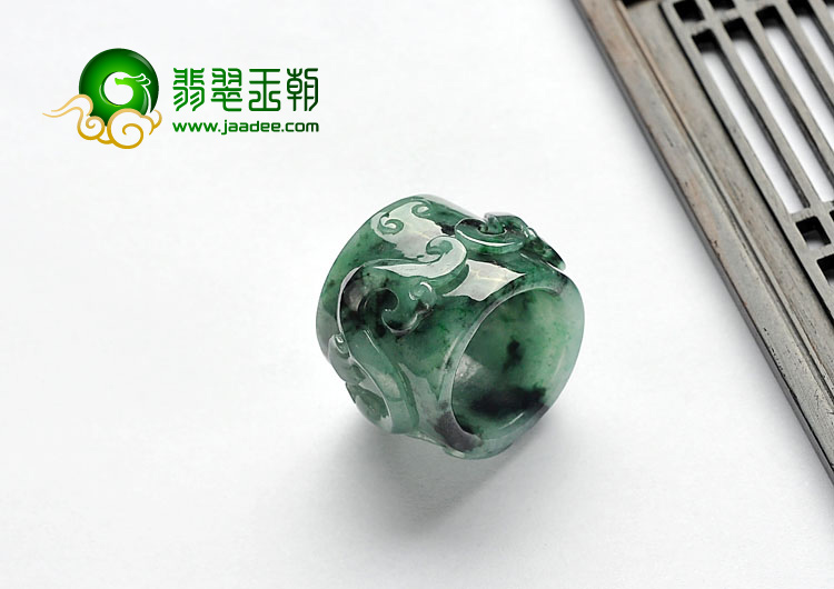 糯冰种飘花缅甸翡翠A货扳指