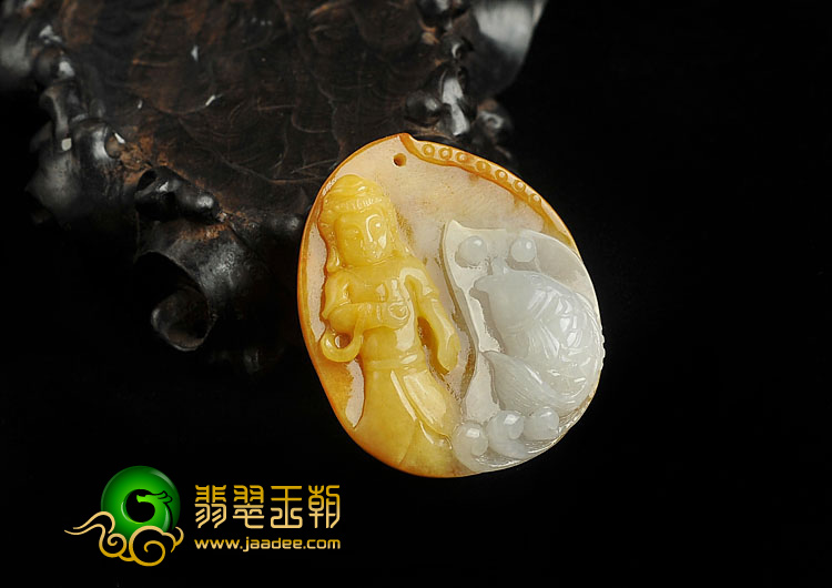 糯冰种黄翡缅甸翡翠A货站观音挂件