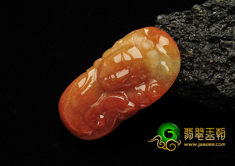 糯冰种红黄翡缅甸翡翠A货观音头挂件