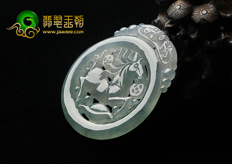 冰种飘花缅甸翡翠A货马上发财挂件