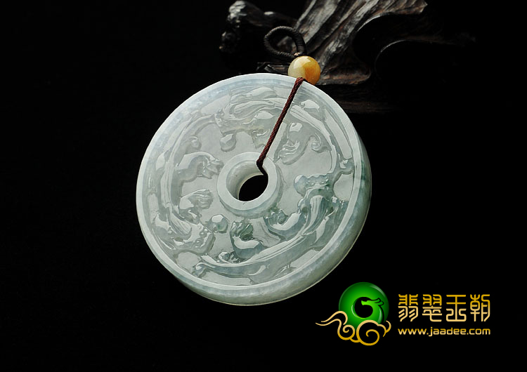 冰种飘花缅甸翡翠A货龙牌挂件