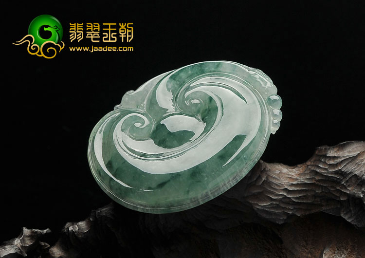 冰种飘花缅甸翡翠A货如意挂件