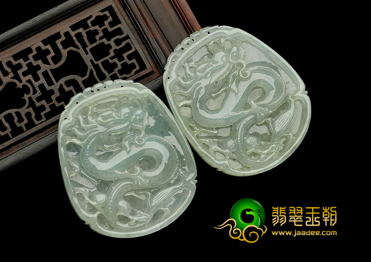 冰种晴水缅甸翡翠A货龙牌挂件（一对）