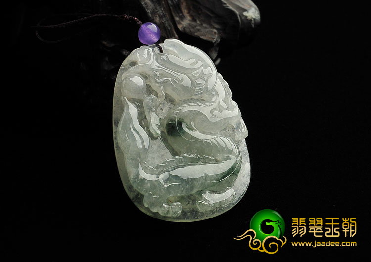 冰种飘花缅甸翡翠A货龙牌挂件