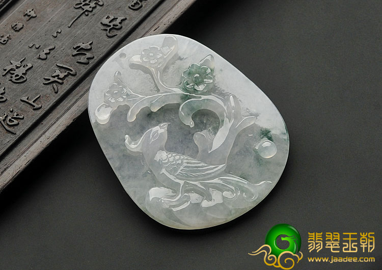冰种飘花缅甸翡翠A货喜上眉梢挂件