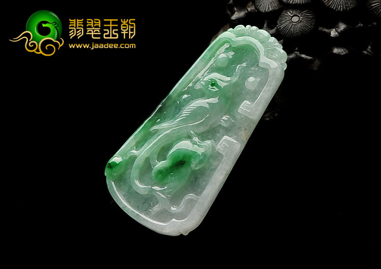 糯冰种飘翠缅甸翡翠A货鹦鹉挂件