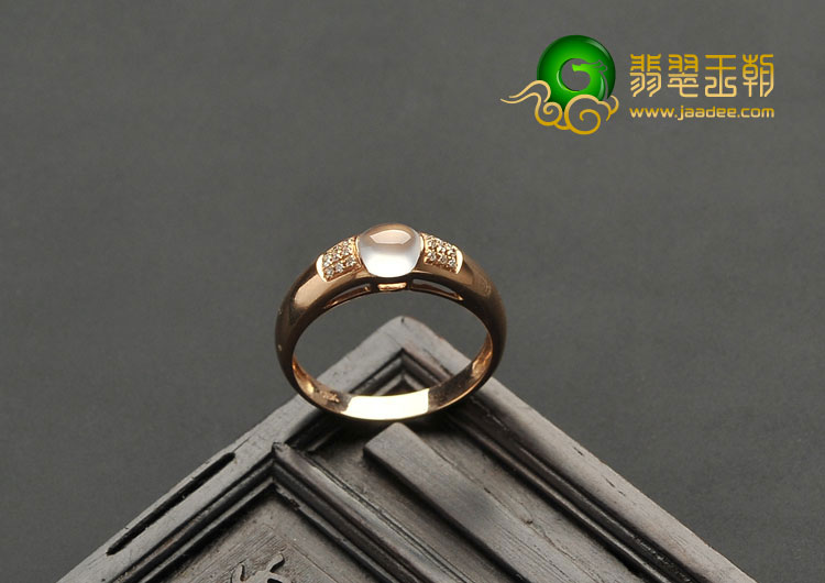 玻璃种无色缅甸翡翠A货镶玫瑰金戒指（真钻）