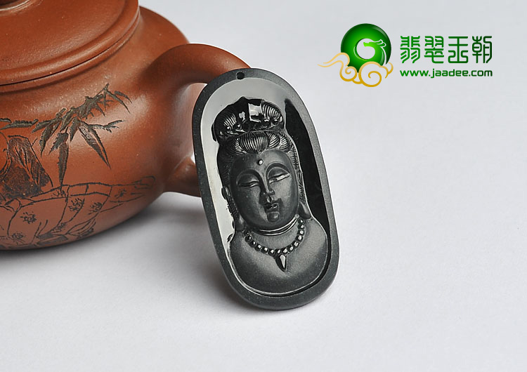 糯冰种墨翠缅甸翡翠A货观音头挂件