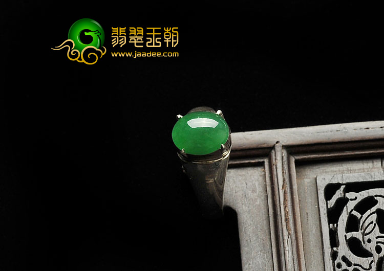 冰种蓝绿缅甸翡翠A货戒面