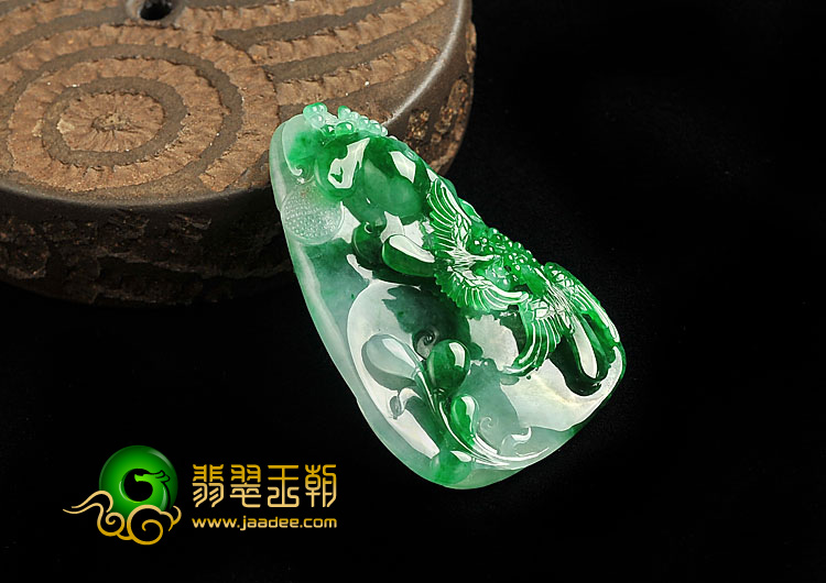 冰种正阳绿缅甸翡翠A货比翼双飞挂件