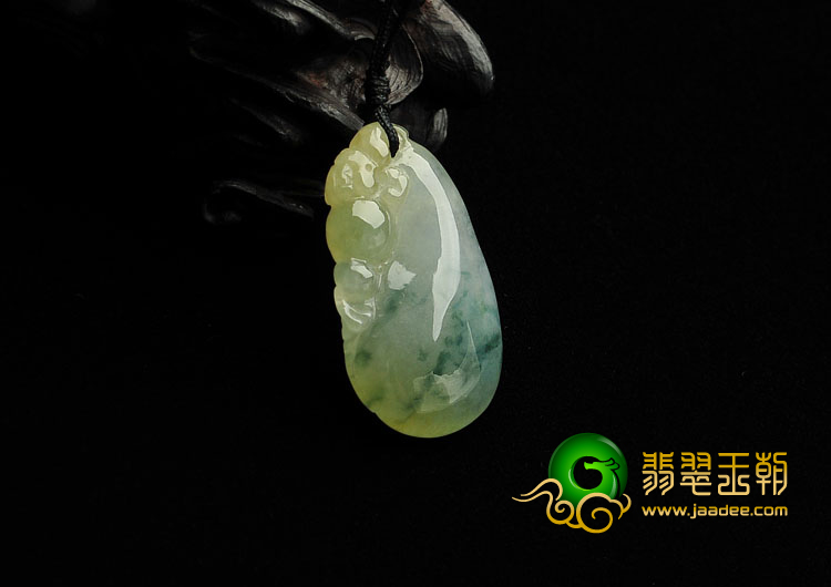 (超值推荐)糯冰种黄翡飘花缅甸翡翠A货福瓜挂件