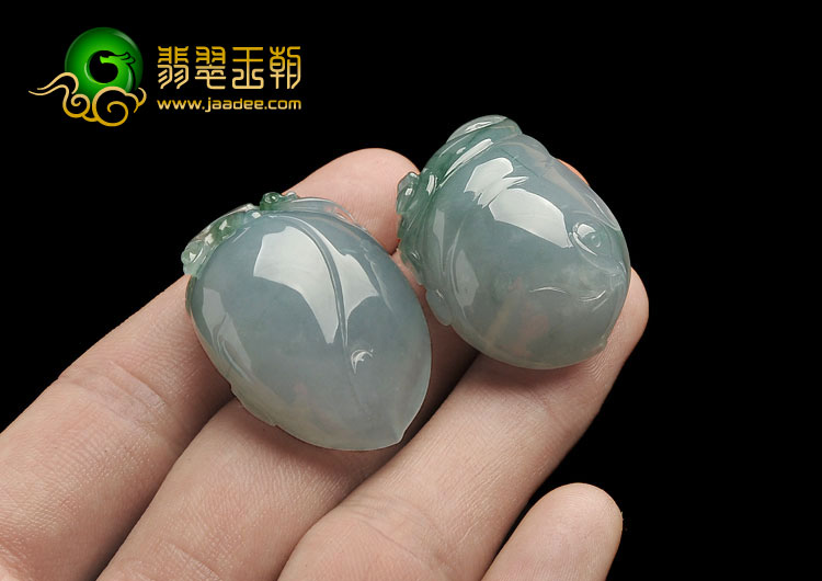 冰种飘花缅甸翡翠A货寿桃挂件（单价）