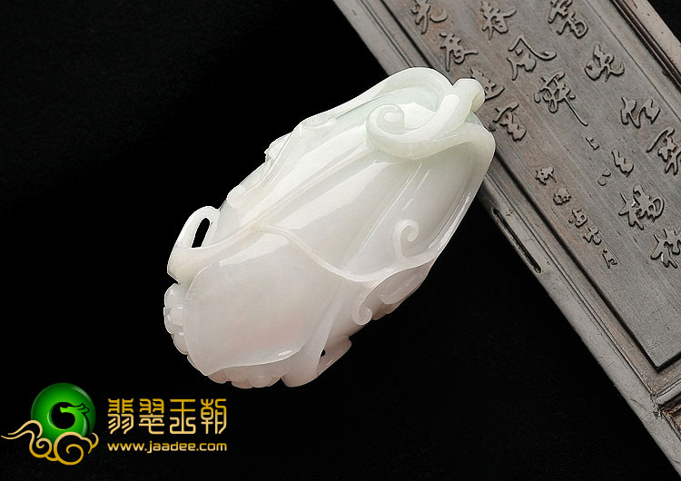 糯冰种晴水略带黄翡缅甸翡翠A货玉兰花挂件