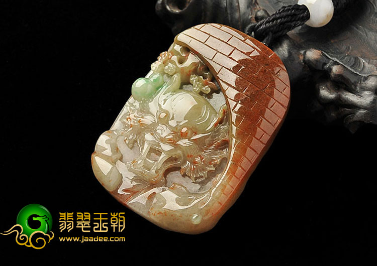 糯冰种三彩缅甸翡翠A货龙头挂件