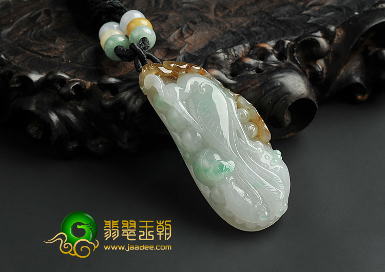 糯冰种三彩缅甸翡翠A货一路连科挂件