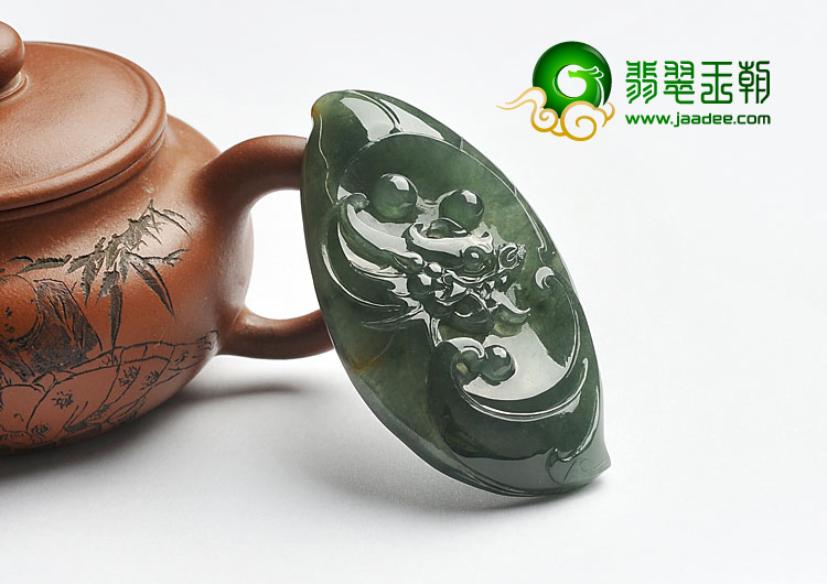 (超值推荐)冰种油青缅甸翡翠A货龙头挂件
