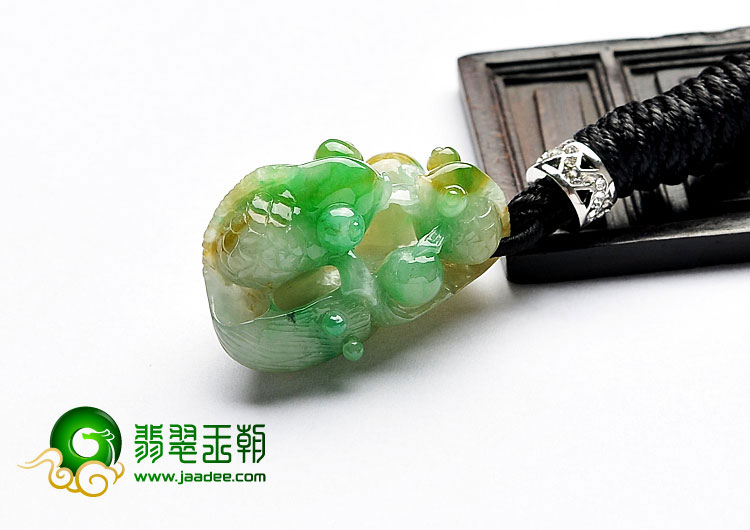 糯冰种黄加绿缅甸翡翠A货金玉满堂挂件