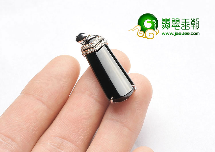 冰种墨翠缅甸翡翠A货镶白金胸坠（真钻）