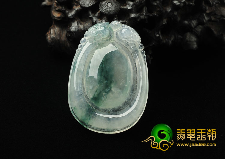 冰种飘花缅甸翡翠A货双龙如意挂件