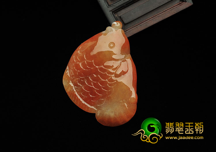 糯冰种红黄翡缅甸翡翠A货鱼挂件