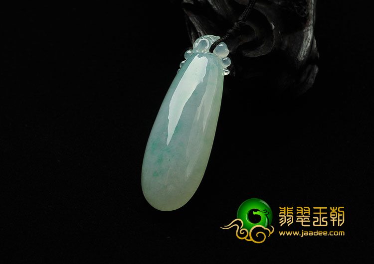 冰种飘花缅甸翡翠A货福瓜挂件