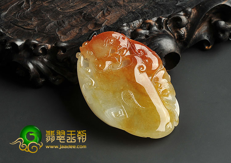 冰种红黄翡缅甸翡翠A货府中有龙挂件