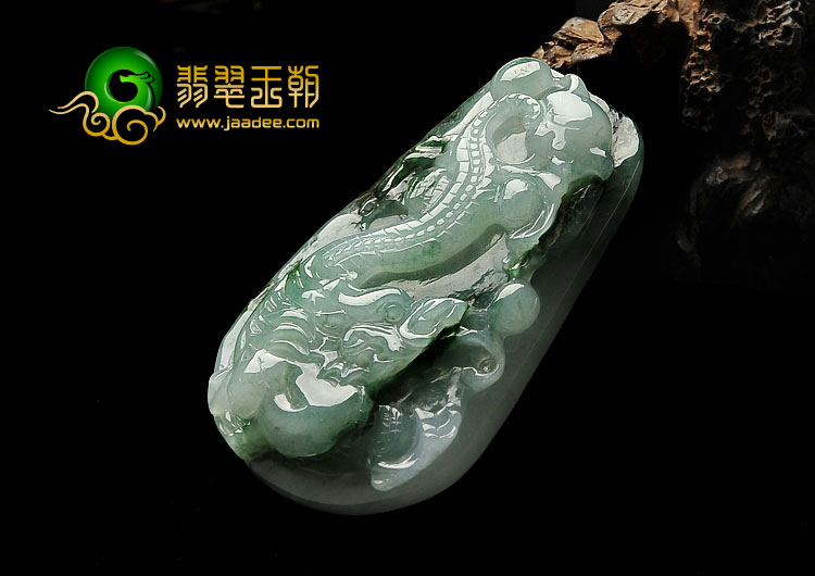 冰种飘花缅甸翡翠A货龙行如意挂件
