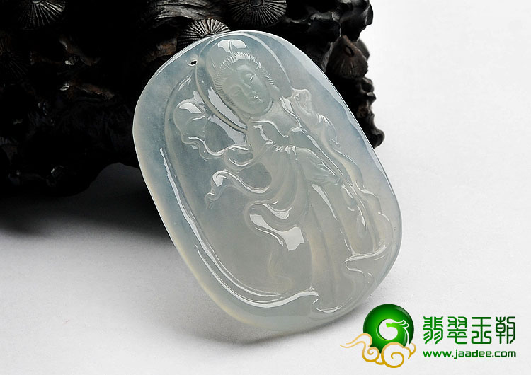 冰种淡晴水缅甸翡翠A货观音挂件