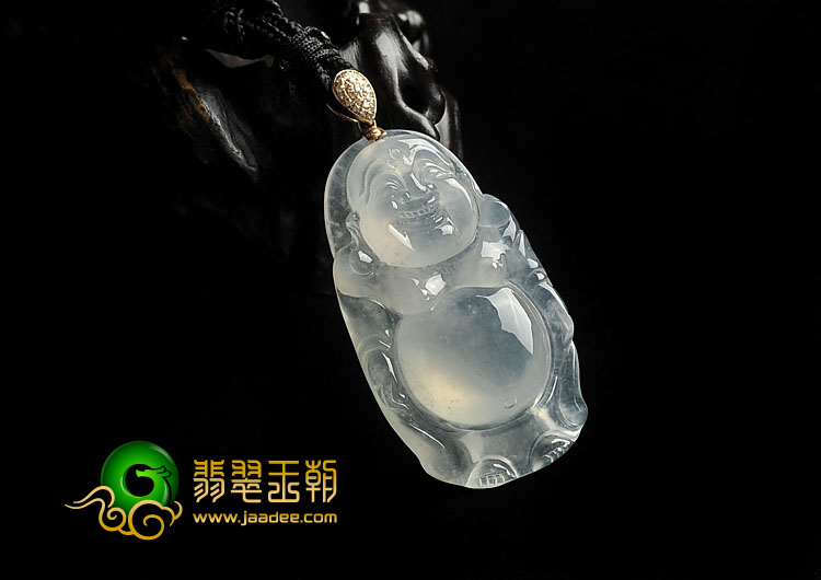 冰玻种淡晴水缅甸翡翠A货站佛挂件