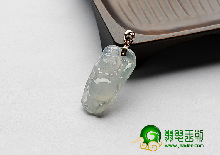 冰种晴水缅甸翡翠A货站佛挂件
