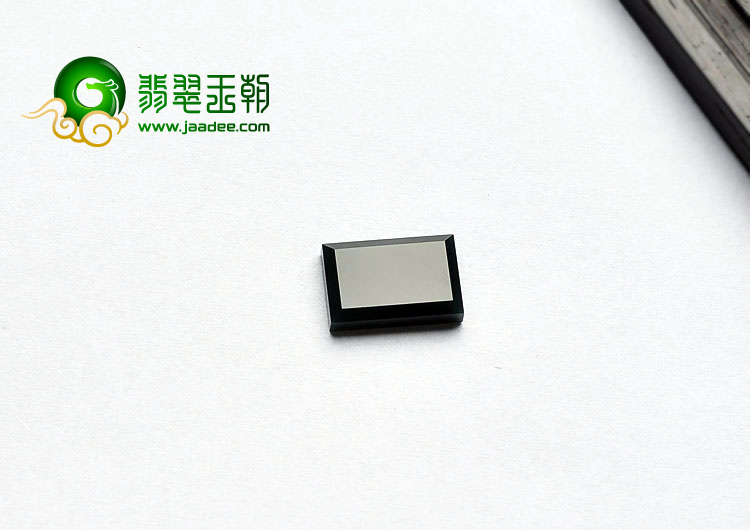 冰玻种墨翠缅甸翡翠A货戒面