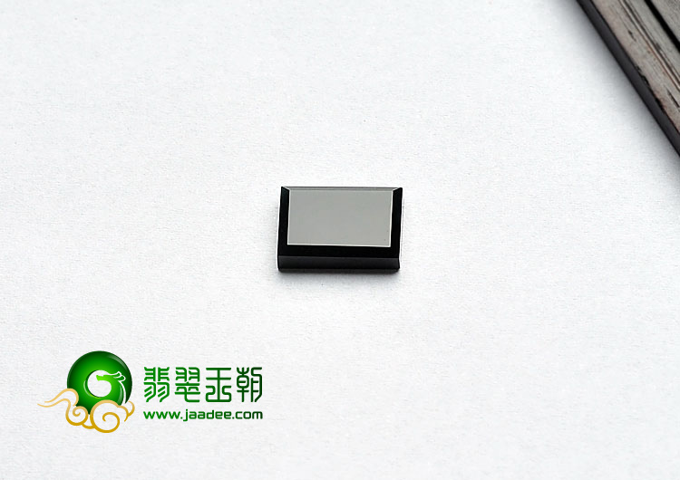 冰玻种墨翠缅甸翡翠A货戒面