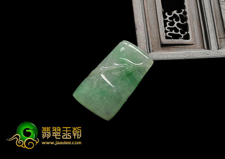 冰种飘翠缅甸翡翠A货节节高挂件