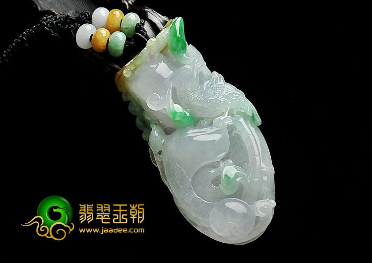 冰种三彩缅甸翡翠A货喜上枝头挂件