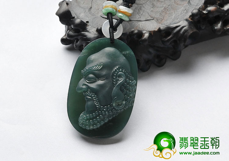 冰种蓝水缅甸翡翠A货达摩挂件