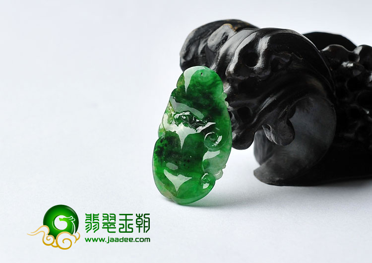 冰种黄加绿缅甸翡翠A货如意挂件