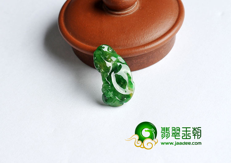 冰种黄加绿缅甸翡翠A货如意挂件