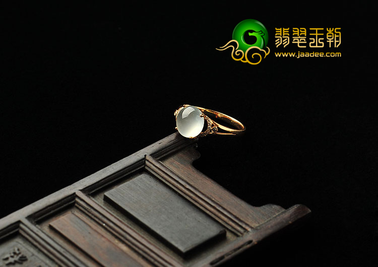 冰玻种无色缅甸翡翠A货镶玫瑰金戒指（真钻）