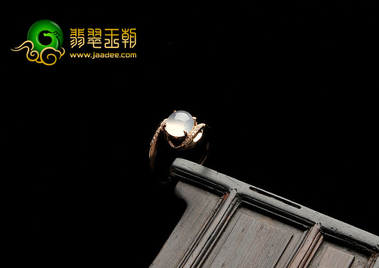 冰玻种无色缅甸翡翠A货镶玫瑰金戒指（真钻）