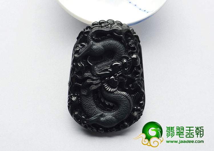 细糯种墨翠缅甸翡翠A货龙牌挂件