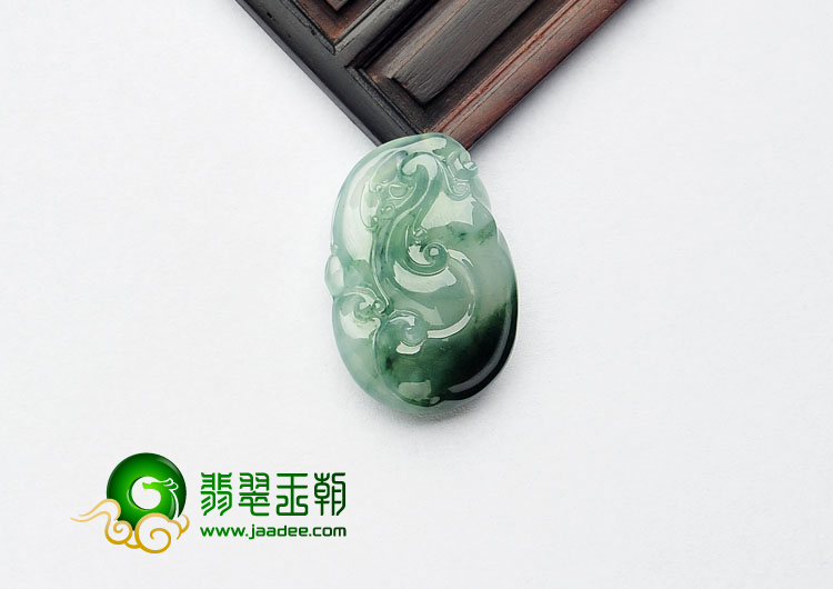 冰种飘花缅甸翡翠A货如意挂件