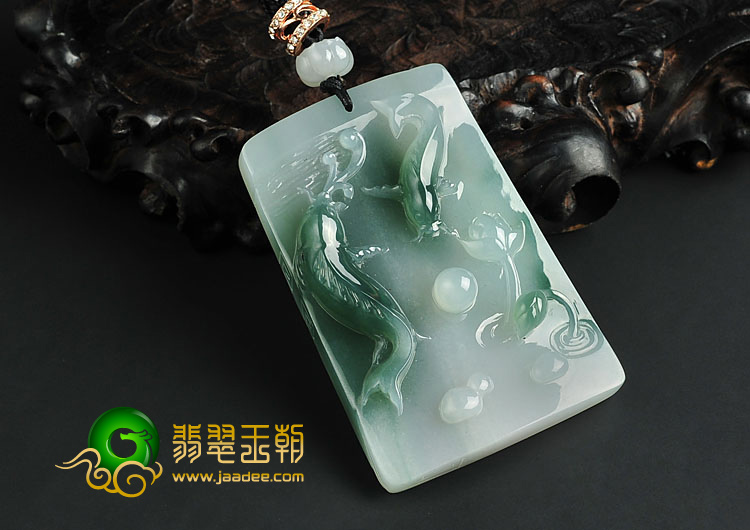 冰种飘花缅甸翡翠A货年年有余挂件