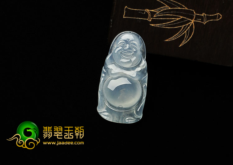 冰种淡晴水缅甸翡翠A货站佛挂件