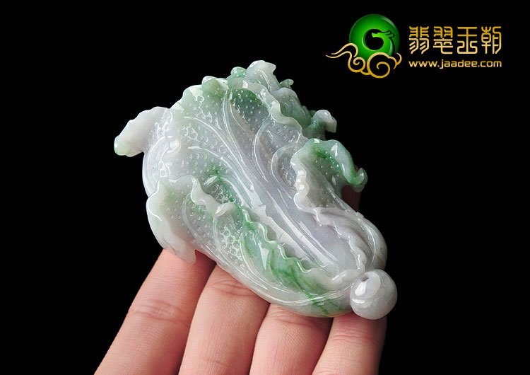 糯冰种淡春带彩缅甸翡翠A货白菜手玩件